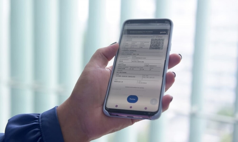 bradesco-lanca-guia-para-auxiliar-sobre-o-crlv-100-digital