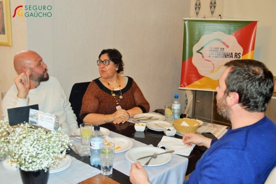 diretoria-do-clube-da-pedrinha-realiza-primeiro-evento-presencial-apos-o-inicio-da-pandemia