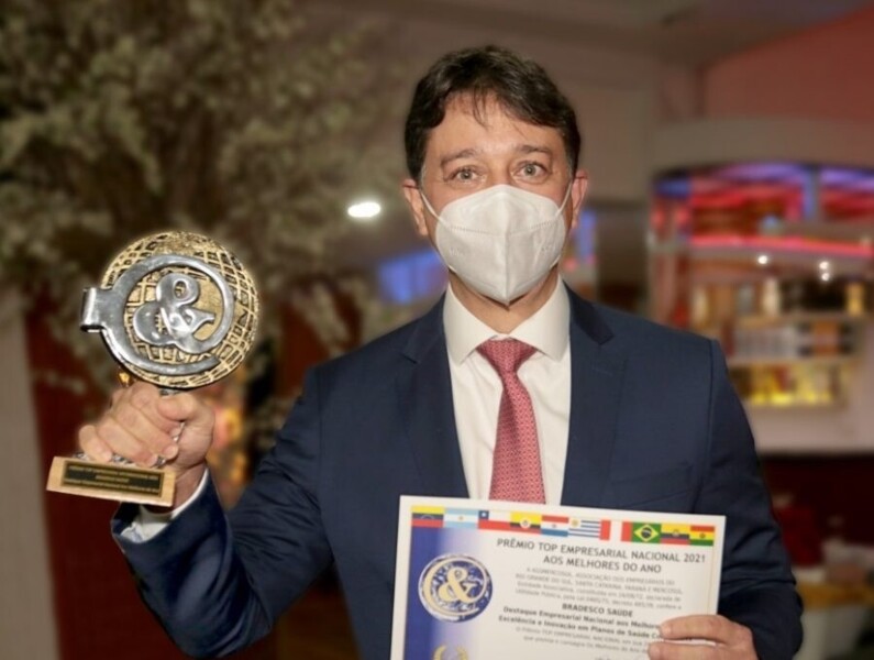 bradesco-saude-e-reconhecida-na-cerimonia-do-premio-top-empresarial-internacional