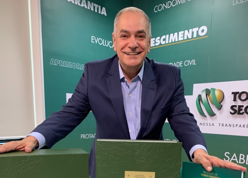 encontro-nacional-de-corretores-da-tokio-marine-homenageia-valmir-rodrigues