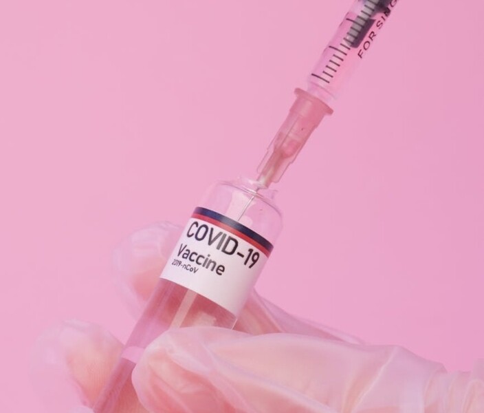 avanca-projeto-que-obriga-seguradora-a-custear-vacinacao