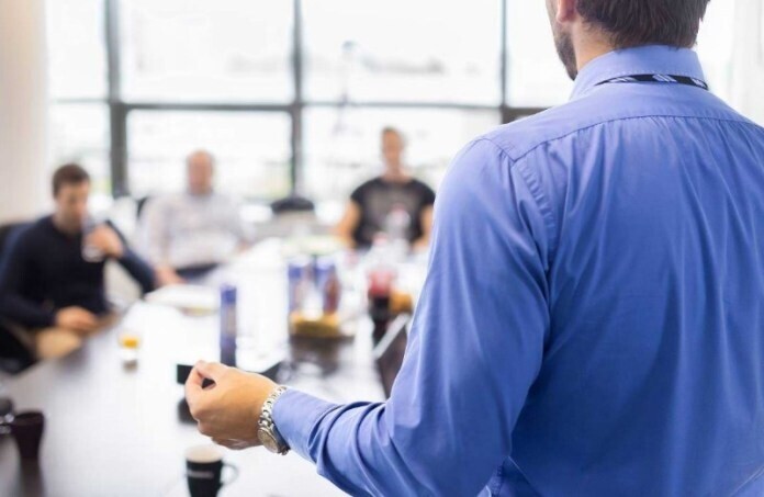 pelo-segundo-ano-seguido-ens-conquista-selo-instituicao-socialmente-responsavel