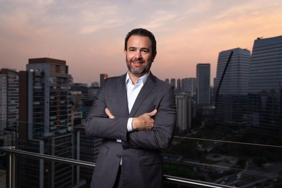 axa-projeta-crescimento-sustentavel-e-inovacao-tecnologica-em-2025