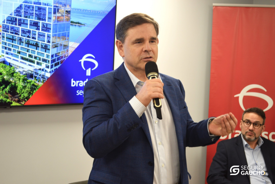 diretor-presidente-da-bradesco-autore-escuta-as-demandas-dos-corretores-em-porto-alegre