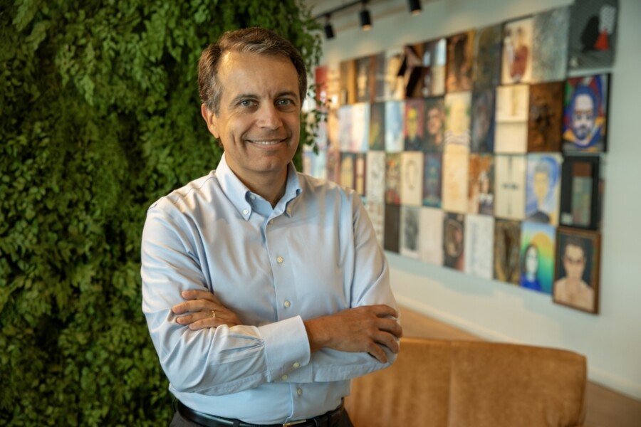 ceo-da-icatu-seguros-debate-o-futuro-do-seguro-de-vida-no-cqcs-insurtech-inovacao-2024-2