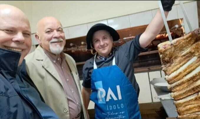 alvarenga-comemora-50-anos-de-carreira-no-setor-de-seguros