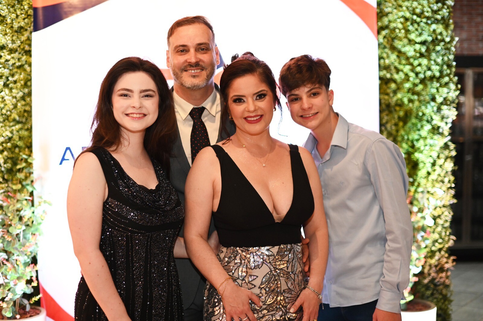 WhatsApp Image 2024-12-06 at 08.40.30.jpeg