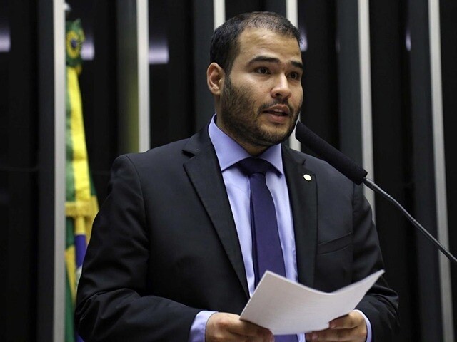 projeto-susta-efeitos-da-resolucao-que-atinge-o-corretor