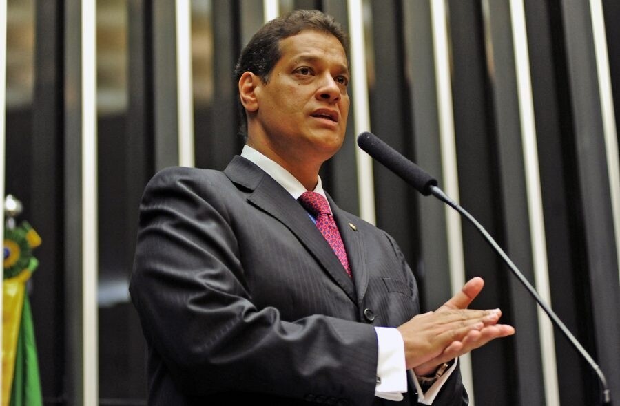 vergilio-convida-corretores-para-o-mesa-redonda-do-seguro