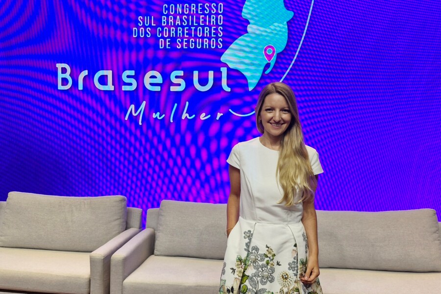 patricia-chacon-fala-sobre-a-aposta-da-porto-em-inovacao-e-proximidade-com-o-corretor