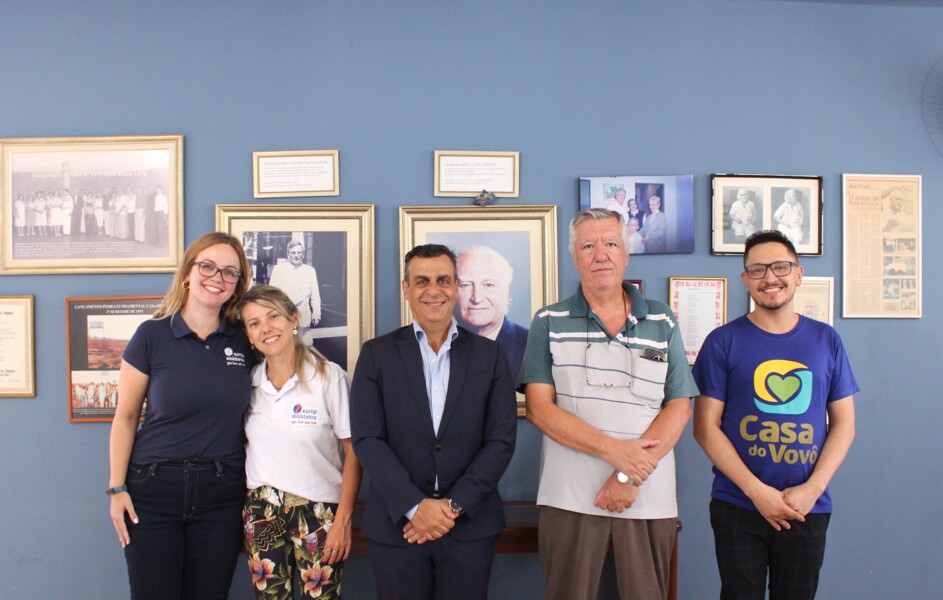 europ-assistance-reforca-compromisso-social-com-visita-do-ceo-a-casa-do-vovo