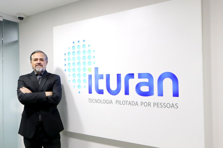 ituran-aposta-em-tecnologia-para-fortalecer-atuacao-de-corretores-e-ampliar-acesso-ao-seguro-veicular