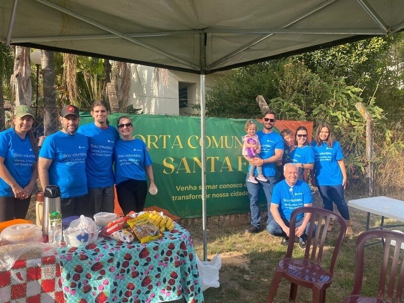 casa-do-hip-hop-recebe-voluntarios-para-plantio-em-horta-comunitaria