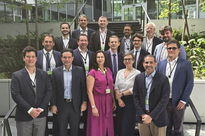 executivos-do-setor-segurador-discutem-regulacao-e-transicao-climatica-em-paris