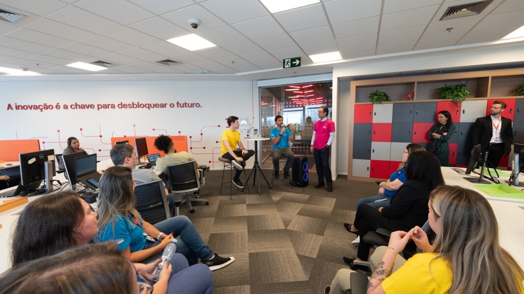 mapfre-lanca-manifesto-global-por-uma-inteligencia-artificial-etica-e-cria-centro-com-atuacao-no-brasil