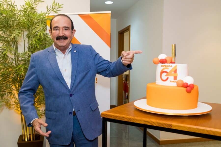 capemisa-seguradora-completa-64-anos