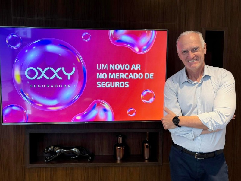 oxxy-seguradora-anuncia-alberto-lohmann-como-novo-diretor-comercial