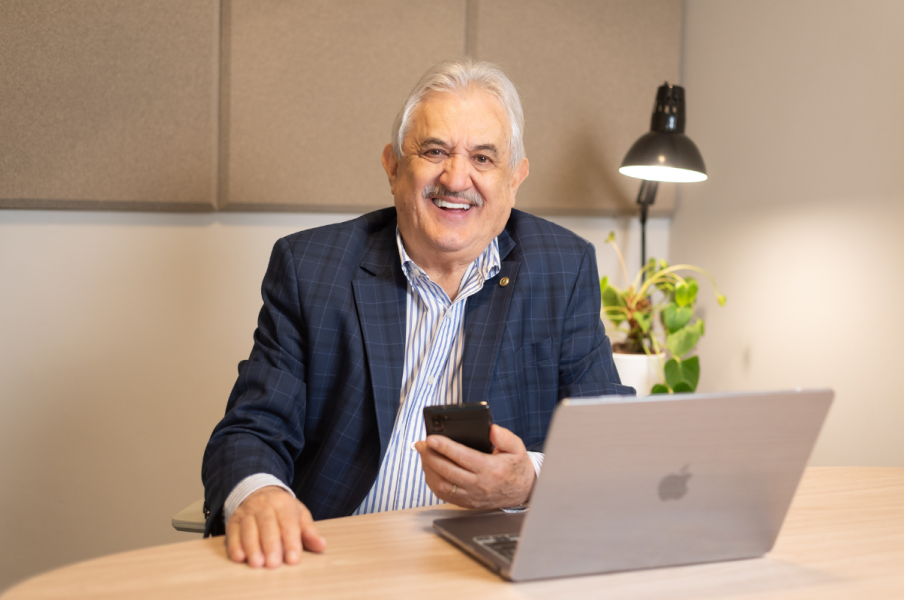 auri-bertelli-e-o-novo-presidente-do-sincorsc-para-o-periodo-de-2026-a-2029