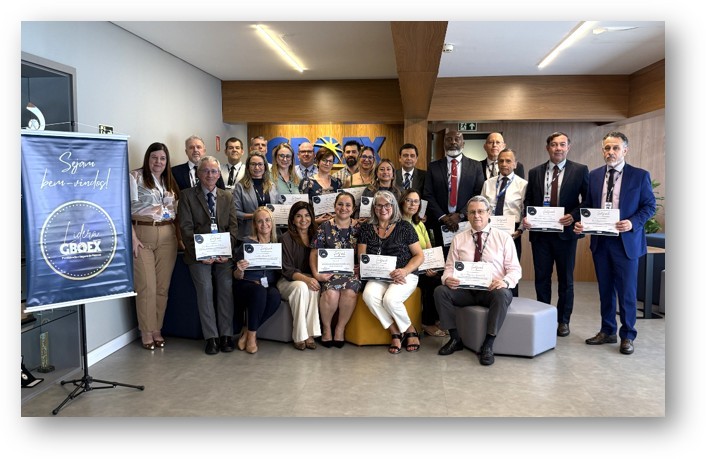 programa-lidera-gboex-forma-primeira-turma