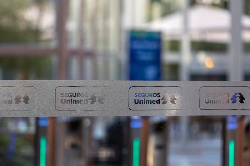 seguros-unimed-segue-investindo-na-inovacao-aberta-e-lanca-programa-sinapse-em-parceria-com-a-innoscience-consultoria