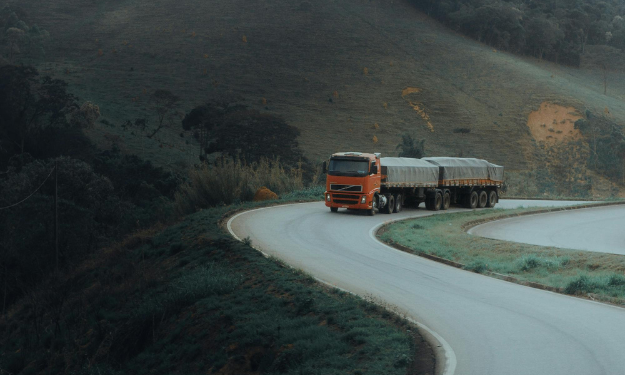 dois-anos-da-lei-1459923-alper-seguros-aponta-maturidade-e-fim-da-era-do-improviso-no-transporte-de-cargas