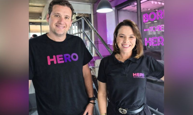 hero-seguros-lanca-agente-xavier-ia-proprietaria-que-aumenta-em-60-a-eficiencia-na-cotacao-e-emissao-de-seguro-viagem