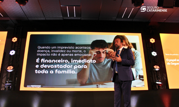 rogerio-araujo-abre-dia-de-palestras-do-congresso-minha-vida-protegida