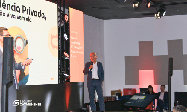 palestra-destaca-uso-do-imposto-de-renda-como-estrategia-de-vendas-no-congresso-mvp