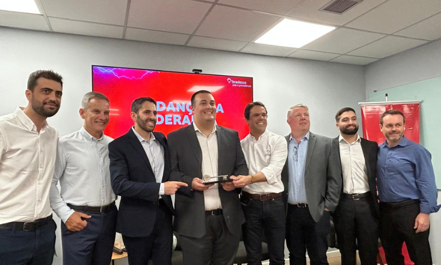 mudanca-de-lideranca-victor-beck-assume-superintendencia-comercial-da-sucursal-rs