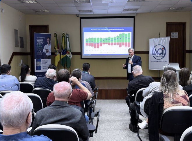 alper-seguros-promove-evento-sobre-tendencias-economicas-em-panambi-rs