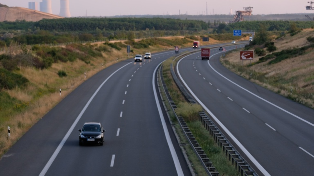 maio-amarelo-reforca-importancia-do-seguro-automovel-em-cenario-de-alta-letalidade-no-transito