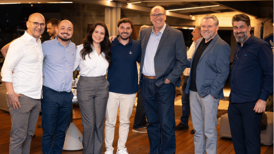 mag-seguros-recebe-lojacorr-para-encontro-estrategico-e-fortalece-parceria-com-foco-na-capacitacao-de-corretores