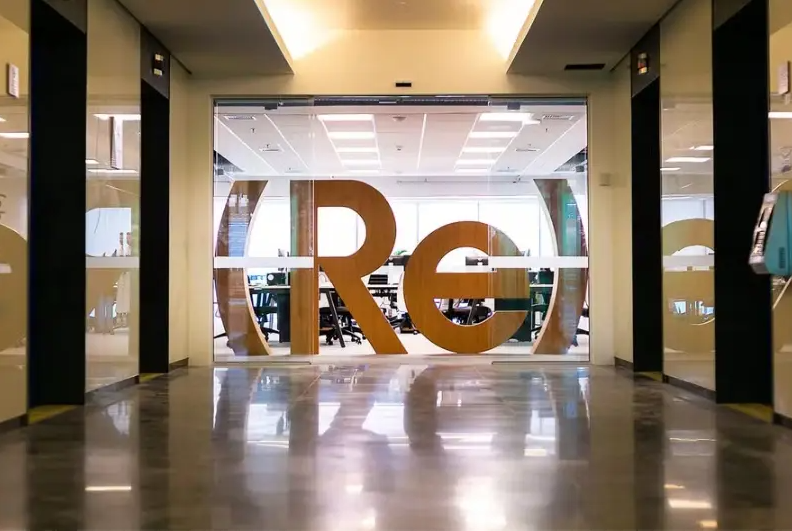 ceo-do-irbre-afirma-que-o-mercado-internacional-tem-experiencia-em-lidar-com-catastrofes-como-a-do-rs-e-pode-trazer-licoes-importantes-para-o-brasil