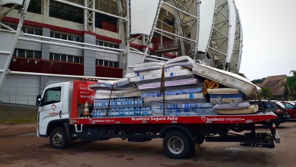 bradesco-seguros-e-europ-assistance-brasil-unem-esforcos-em-acao-humanitaria-durante-catastrofe-no-rs