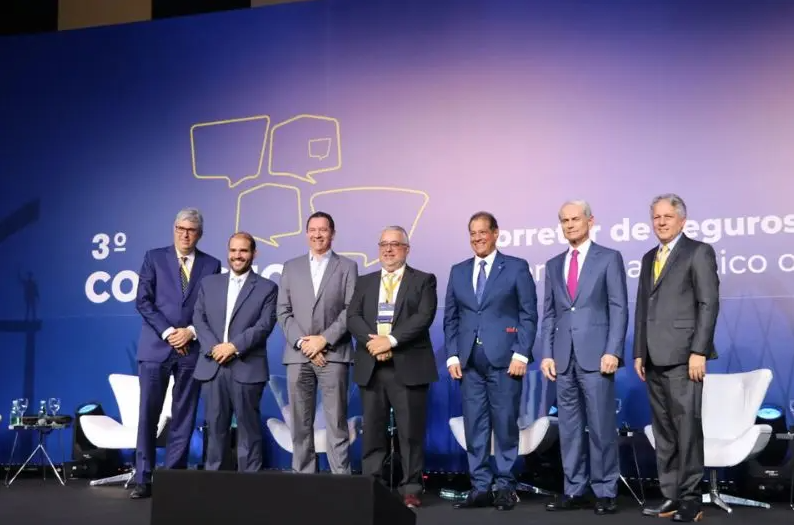 liderancas-do-setor-destacam-perspectivas-e-desafios-no-congrecor-2024