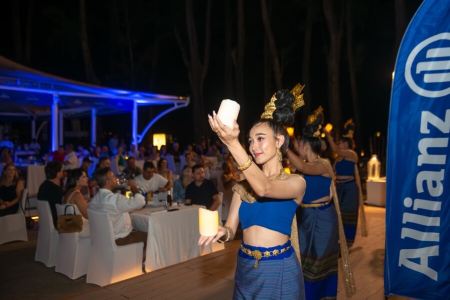 corretores-da-allianz-seguros-chegam-a-tailandia