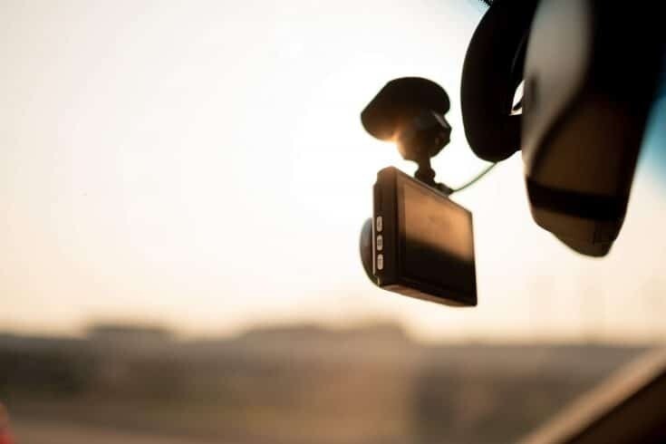 dashcams-o-que-dizem-as-seguradoras-sobre-o-uso-das-gravacoes-como-prova