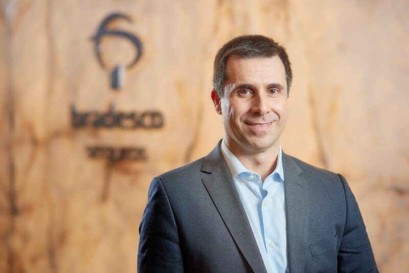 vai-pegar-estrada-bradesco-seguros-orienta-sobre-cuidados-com-veiculo-e-protecao-para-casa-de-veraneio