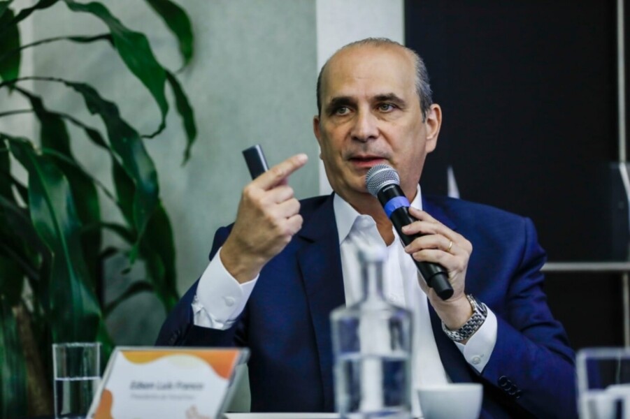 edson-franco-comemora-avancos-do-setor-segurador-e-destaca-potencial-do-mercado-no-pais