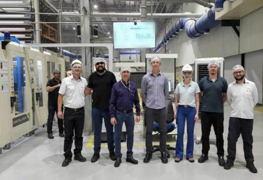 zurich-e-packiot-oferecem-solucao-para-melhorar-eficiencia-e-produtividade-na-industria