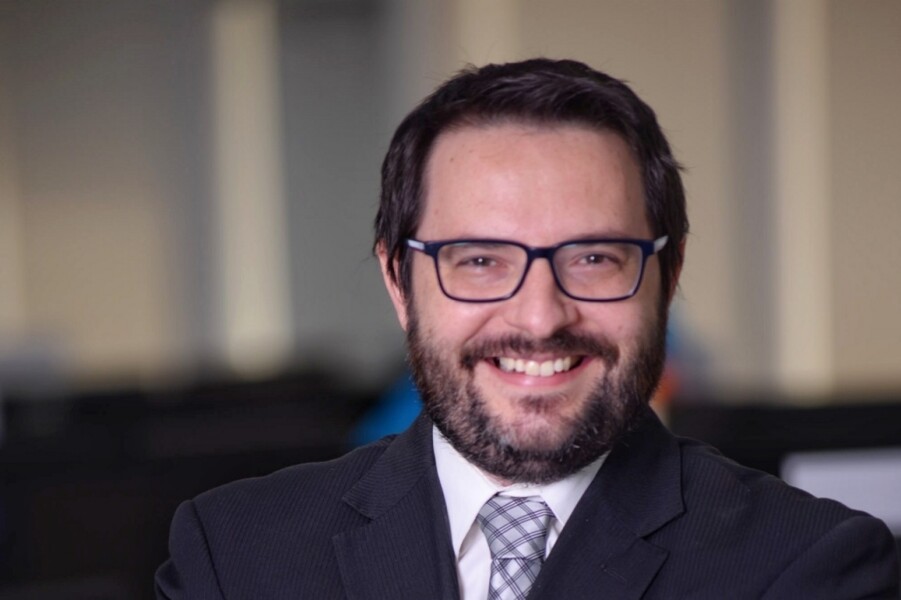 akad-entra-no-bilionario-mercado-de-seguros-automotivos-com-produto-inedito-no-brasil