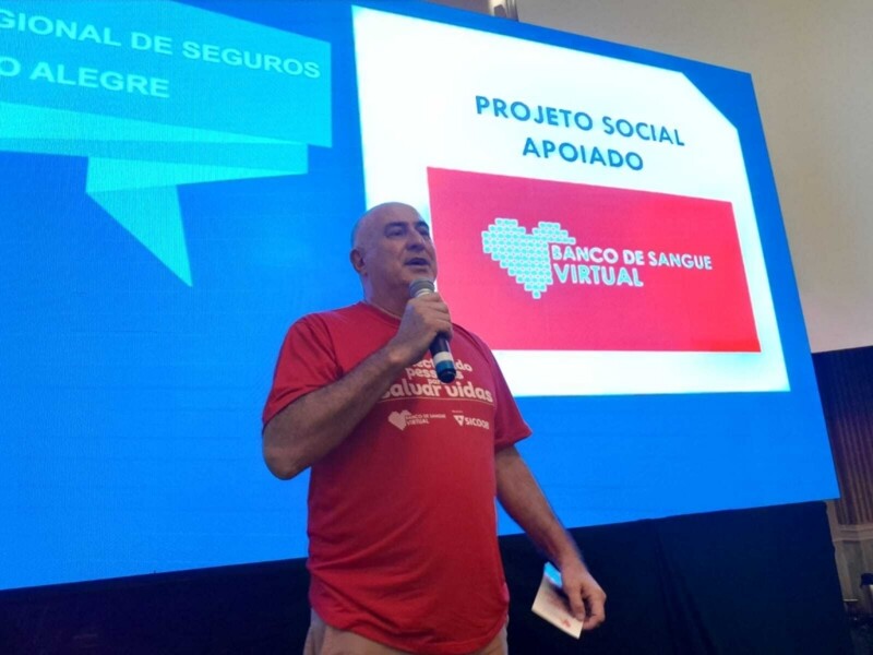 banco-virtual-de-sangue-e-apresentado-aos-corretores-participantes-do-seminario-do-sincor-rs-em-porto-alegre