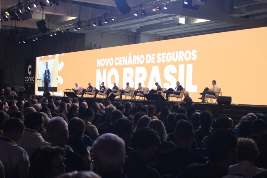 segundo-dia-do-conec-2023-traca-o-novo-cenario-de-seguros-no-brasil