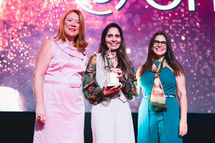 no-oscar-do-seguro-ens-e-eleita-instituicao-do-ano