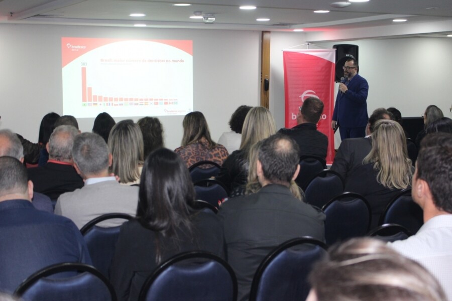 bradesco-saude-realiza-2-edicao-de-workshop-com-corretores-de-porto-alegre-confira-entrevista-de-flavio-bitter-ao-seguro-gaucho