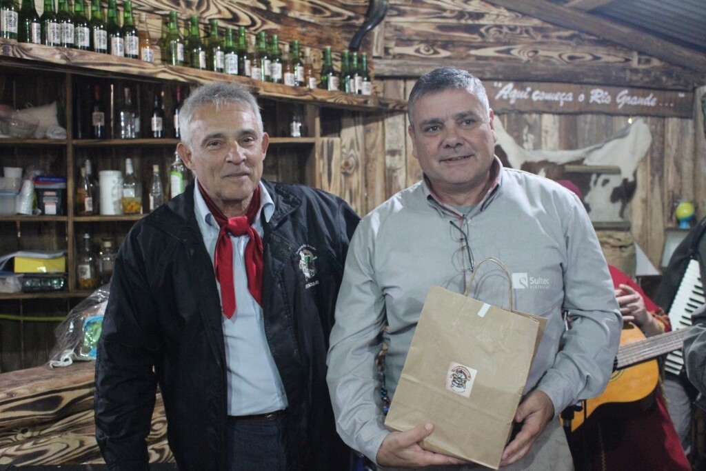 65027f6deb851 (1).jpg