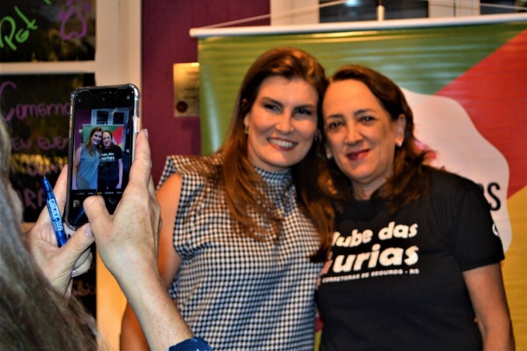 645a5487ce4b5 (1).jpg