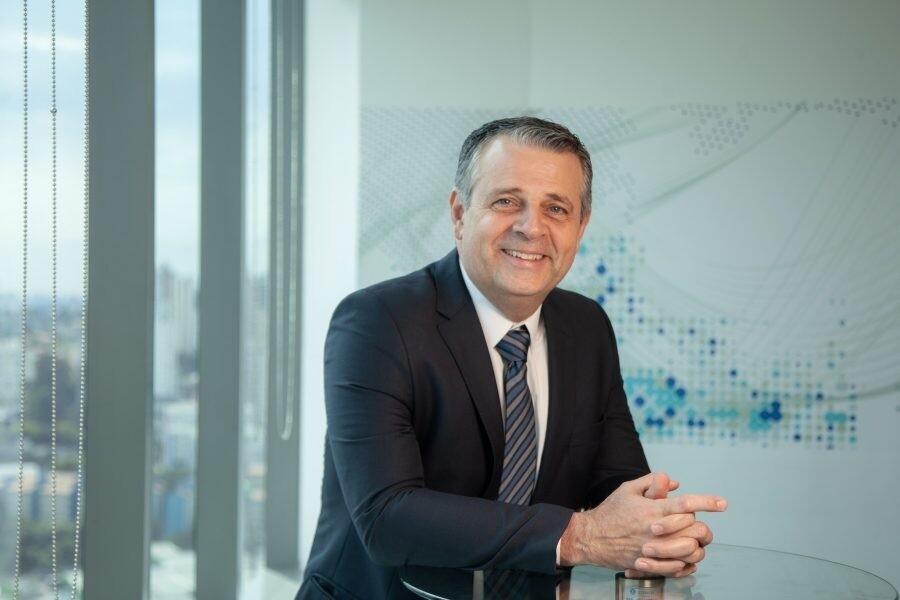 para-expandir-relacionamento-com-corretores-zurich-lanca-filial-digital