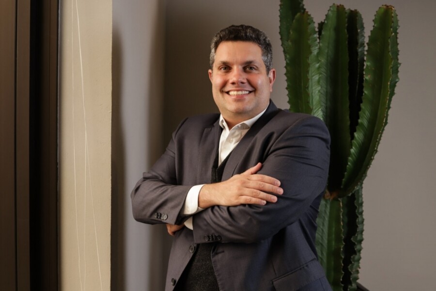 ezze-seguros-comemora-avanco-da-lucratividade-e-das-vendas-em-2022