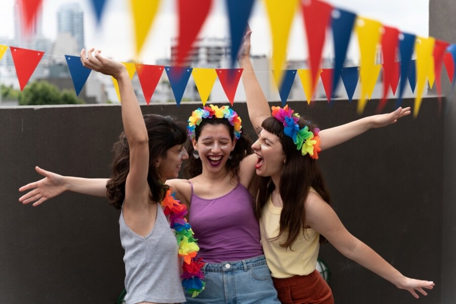 carnaval-seguro-produtos-trazem-protecao-para-folioes-ou-viajantes
